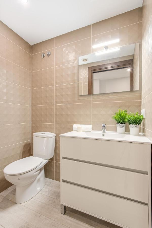 Central Apartment 2A 50M Beach Roses Eksteriør bilde